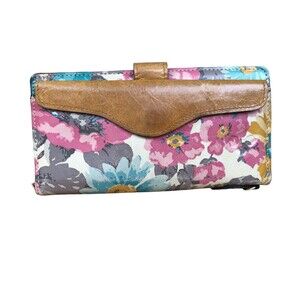 Patricia Nash Leather Wallet Floral Bi-Fold Removable Checkbook Sleeve